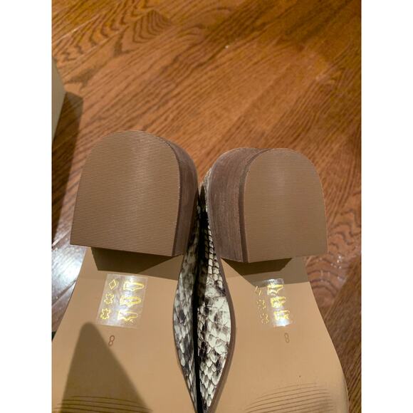 Sonia Low Leather Snakeskin Printed Chelsea Boot 8 - Picture 2 of 6